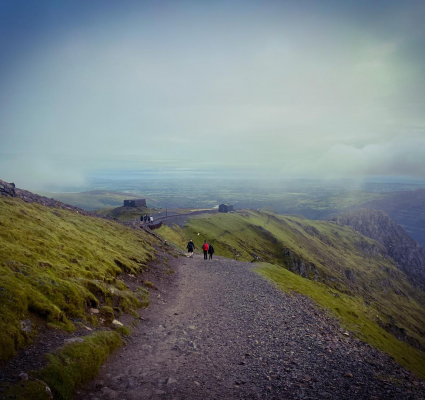 picture of clouds clearing revealing view from snowdon